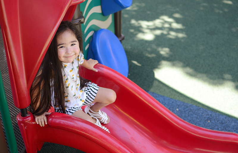 Patient, Yasuri on the playground