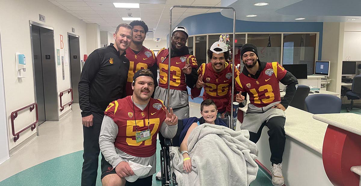 University of Southern California Football Team Visits Scottish Rite for Children